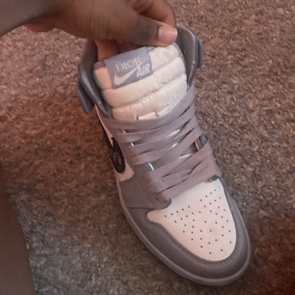 COPY - COPY - Dior Jordan 1 high - Picture 3 of 12